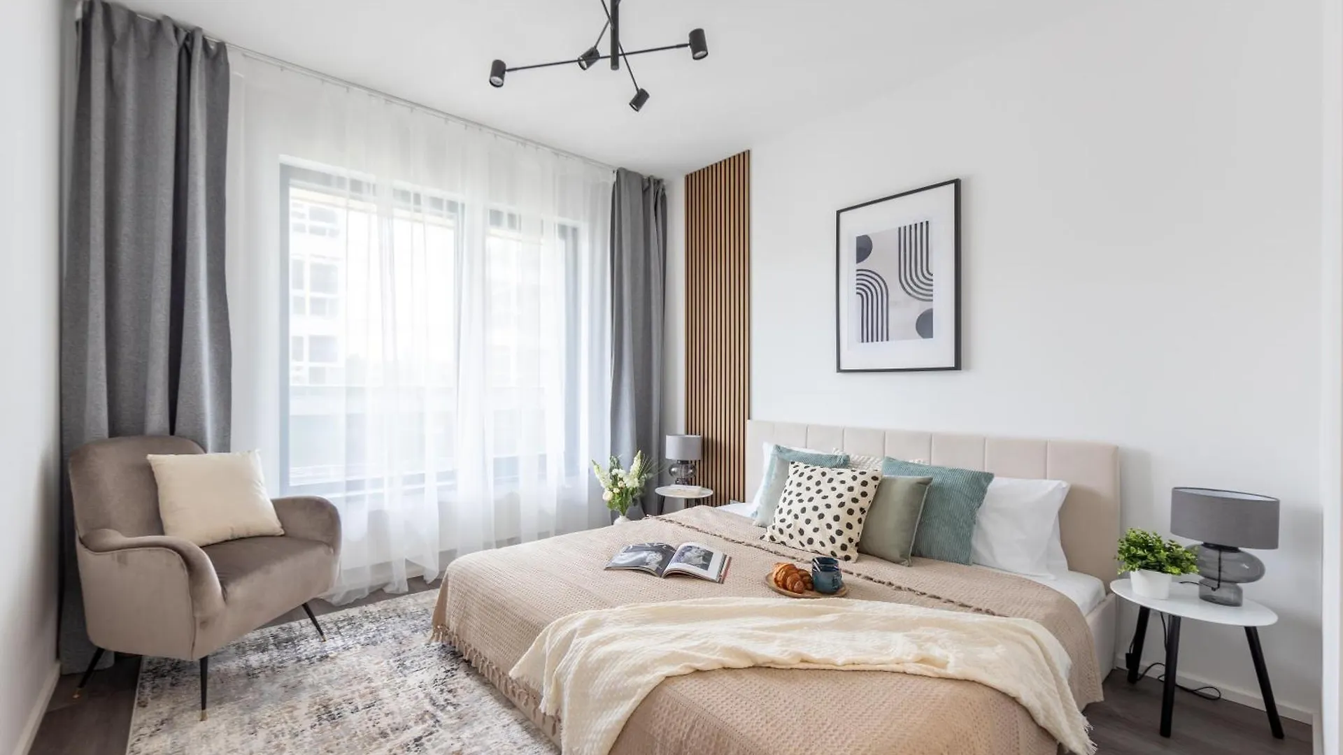Baby Friendly Apt With Terrace And Ac In Karlin By Prague Days Apartment